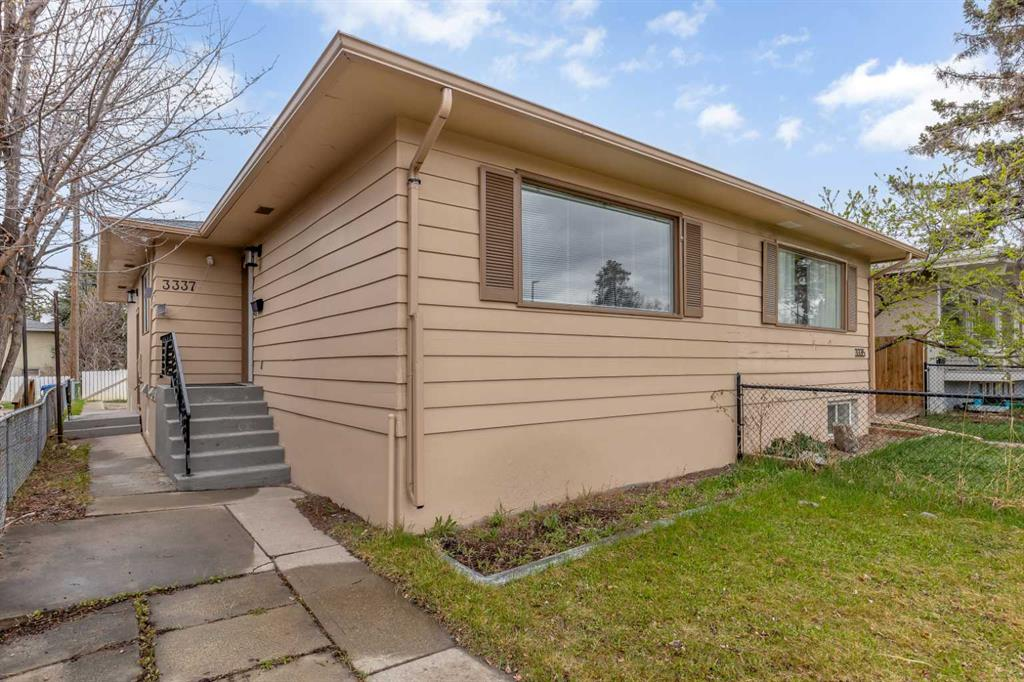 Blurred preview of Duplex in Glenbrook, Calgary